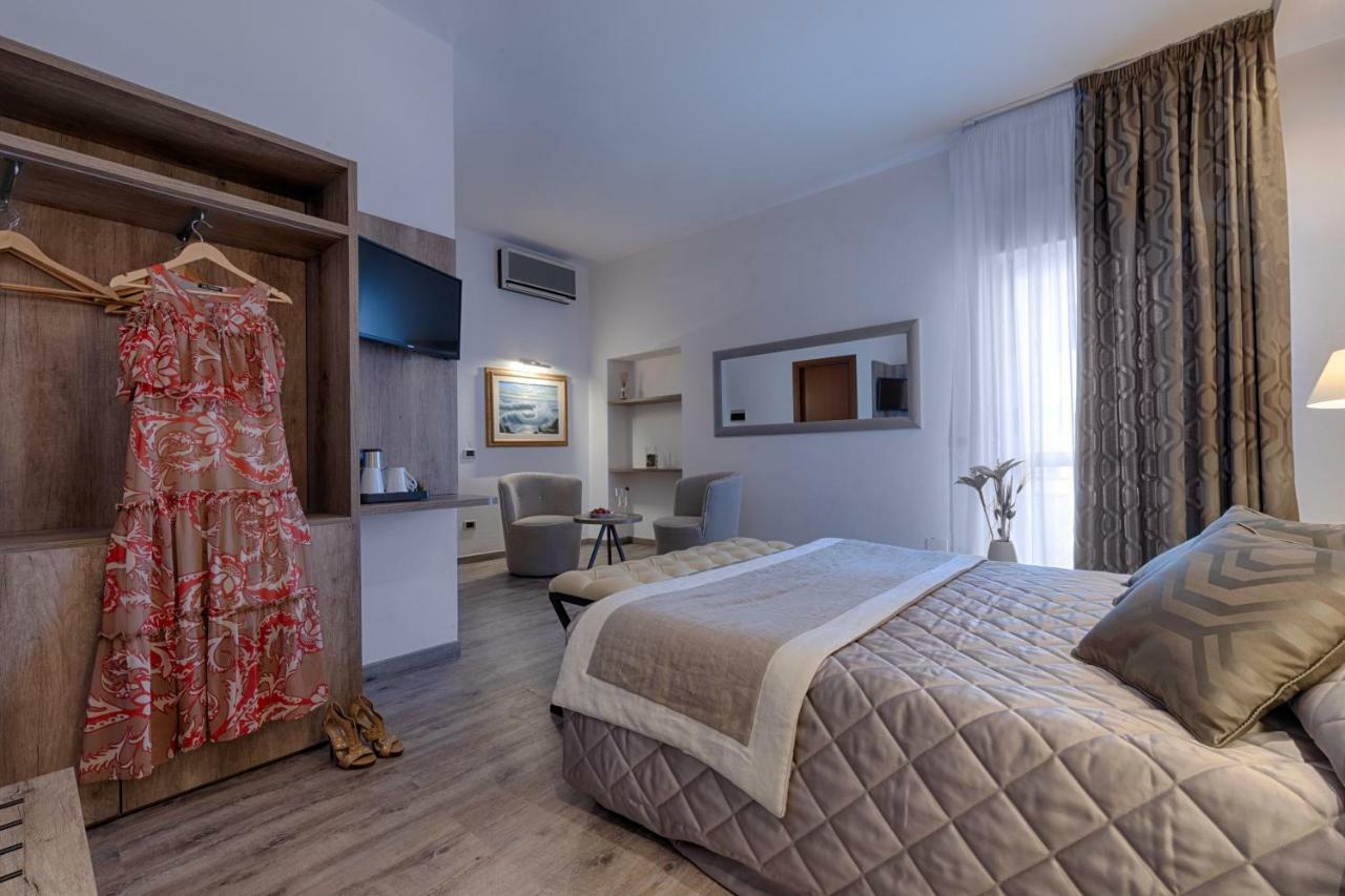 Hotel Rombino Fonteblanda Eksteriør bilde